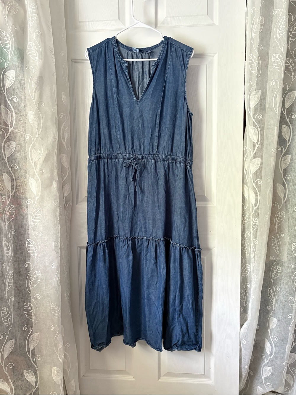 Lands' End tiered lyocell chambray v neck drawstring midi dress sz L